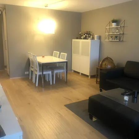 Appartement Entire 2-bedroom With Need *
